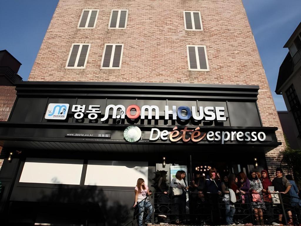 Myeongdong Mom House Hotel Seoul Bagian luar foto