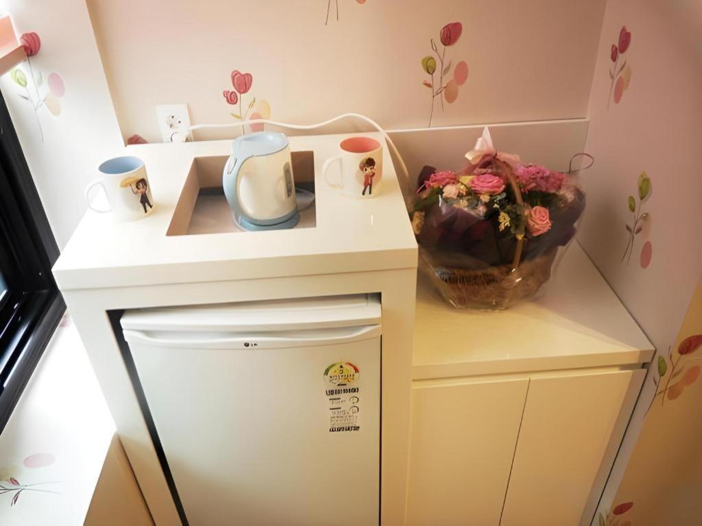 Myeongdong Mom House Hotel Seoul Bagian luar foto